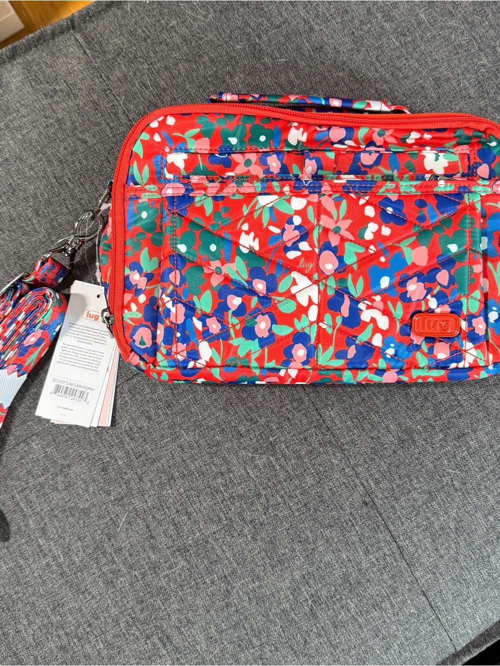 Lug Scoop 2 Crossbody Bag in Wild Flower Poppy Red - Picture 10 of 12